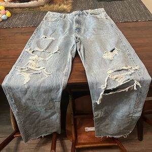 ZARA HIGH RISE WIDE LEG DISTRESSED